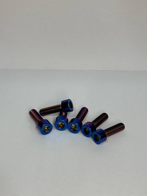 tripple clamp titanium bolts for super 73